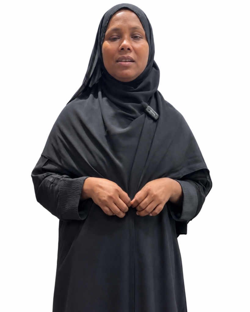 BELQIS-EL0737484-white-background